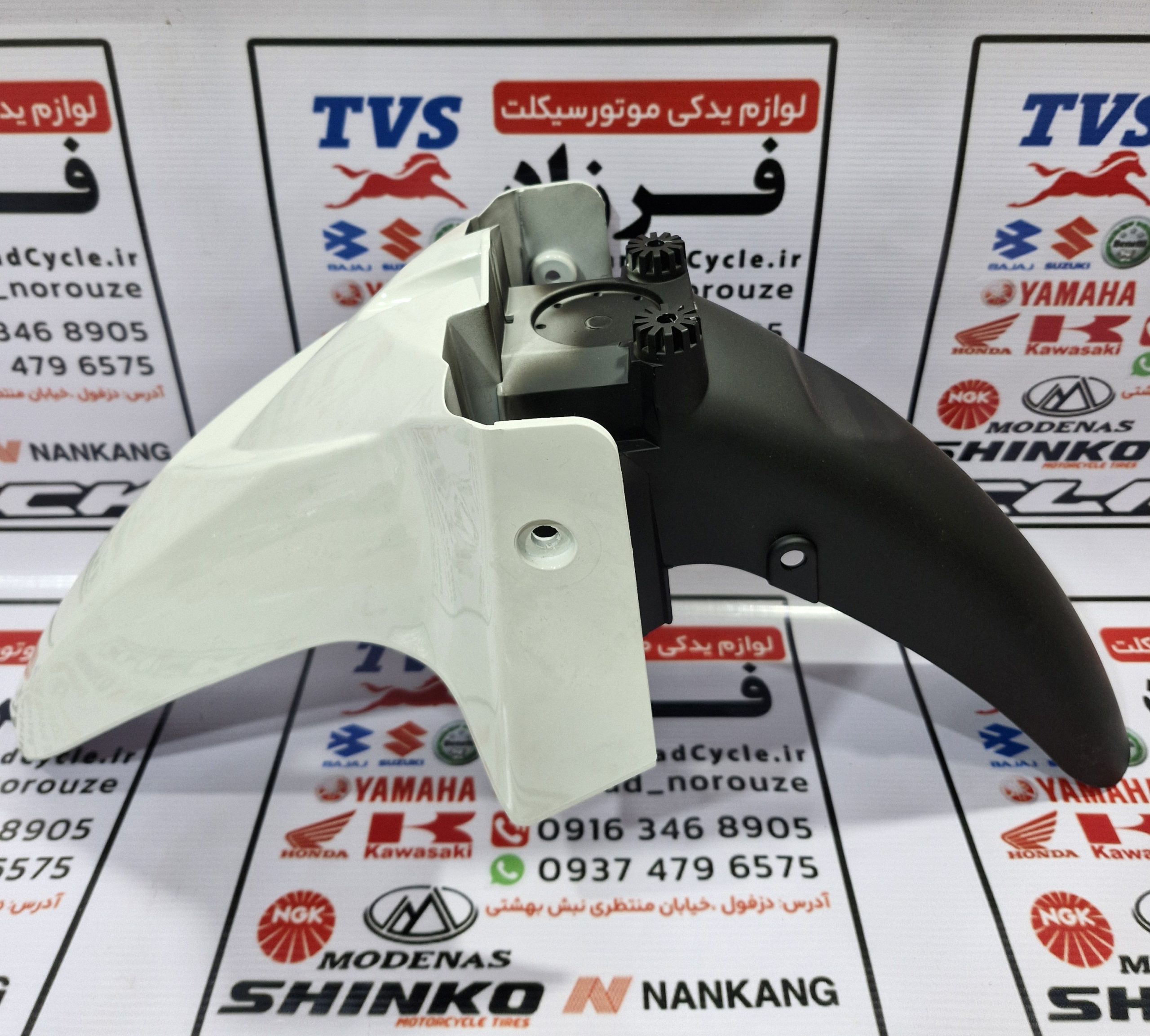 گلگیر جلو سی تی اصلی و مودناس110 گلگیر جلو سی تی اصلی و مودناس110